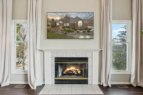 4841 Gullane, Ann Arbor, MI 48103 photo 8