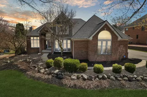 4841 Gullane, Ann Arbor, MI 48103 photo 2