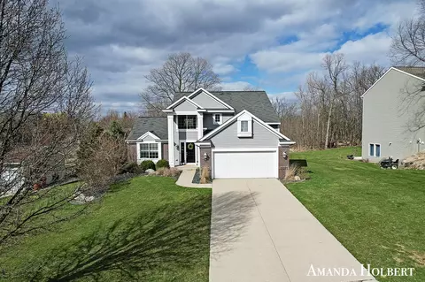2865 Sunset Rdg, Rockford, MI 49341