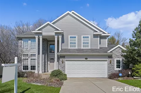 5735 W W Grv, Kentwood, MI 49512
