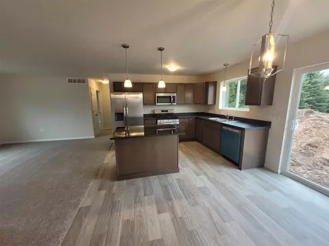 122 E Clark, Grant, MI 49327 photo 6