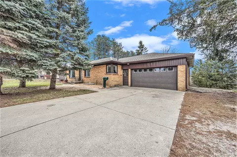 2426 Leonard, Grand Rapids, MI 49505