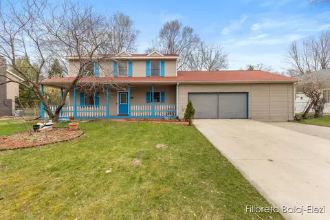 1509 Maplehollow, Kentwood, MI 49508