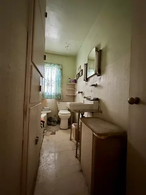 Bath - 4897 Old Pipestone, Eau Claire, MI 49111 photo 1 of 1