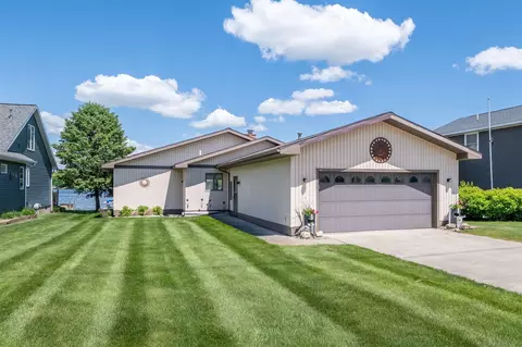 7360 Holiday, Canadian Lakes, MI 49346