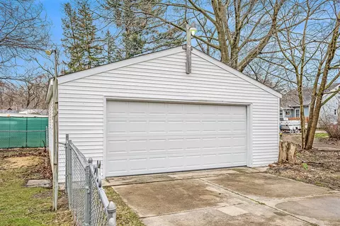 Exterior - 161 Hollis, Jackson, MI 49203 photo 5 of 5