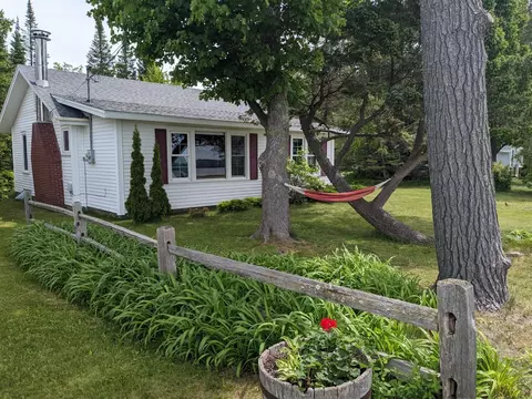 13959 Lakeside, Bear Lake, MI 49614