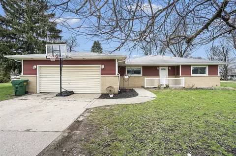 211 E Vermont Ave, White Pigeon, MI 49099