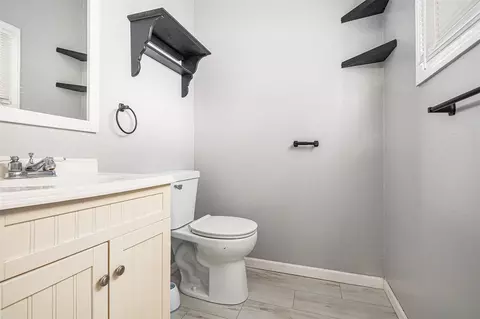 Bath - 903 Maple, Three Rivers, MI 49093 photo 1 of 2