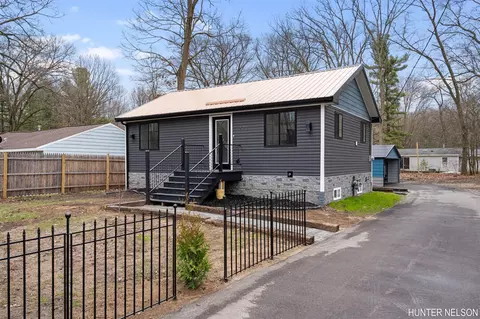 175 Cora, Muskegon, MI 49445