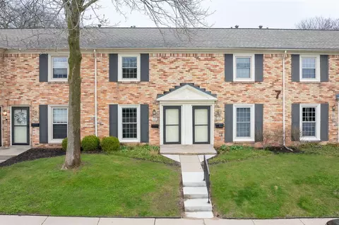 2460 Village #67, Grand Rapids, MI 49506