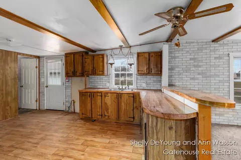 4709 S Derby, Sidney, MI 48885 photo 8