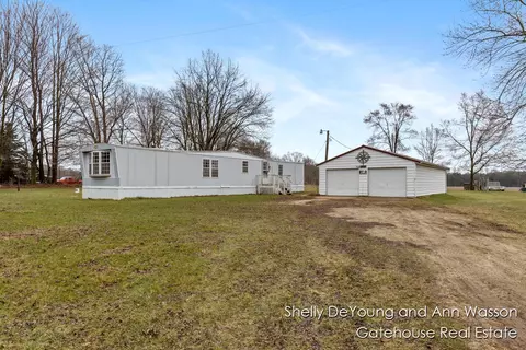 4709 S Derby, Sidney, MI 48885