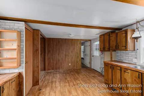 4709 S Derby, Sidney, MI 48885 photo 9