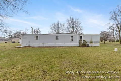 4709 S Derby, Sidney, MI 48885 photo 17