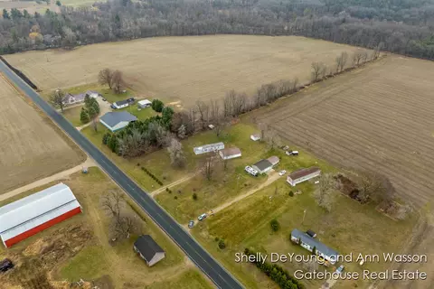 4709 S Derby, Sidney, MI 48885 photo 29