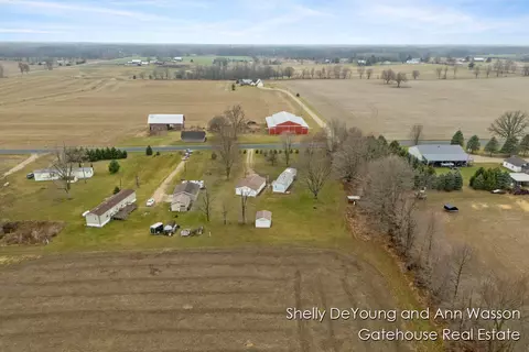 4709 S Derby, Sidney, MI 48885 photo 30
