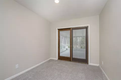 111 Collindale, Walker, MI 49534 photo 17