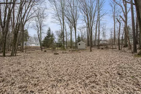 111 Collindale, Walker, MI 49534 photo 29