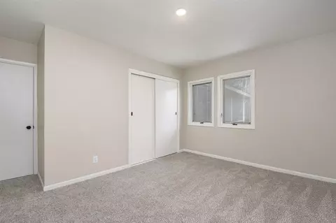 111 Collindale, Walker, MI 49534 photo 14