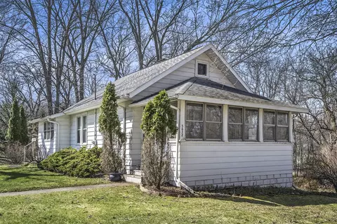 3638 Kent, Kalamazoo, MI 49008
