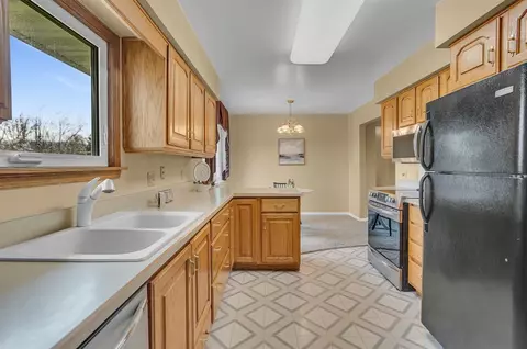 2145 Noon, Jackson, MI 49201 photo 12
