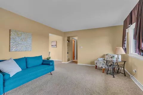 2145 Noon, Jackson, MI 49201 photo 4