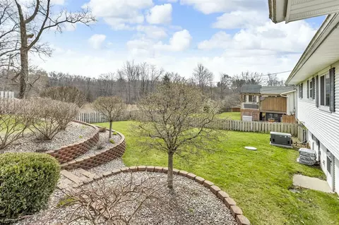 2145 Noon, Jackson, MI 49201 photo 40
