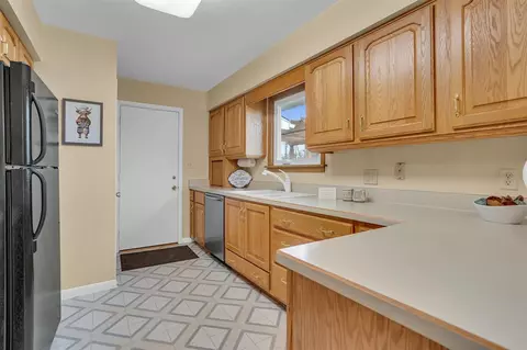 2145 Noon, Jackson, MI 49201 photo 10