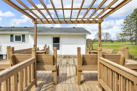 2145 Noon, Jackson, MI 49201 photo 37