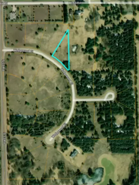 lot Apt 4 Wedgewood Ct, Cadillac, MI 49601