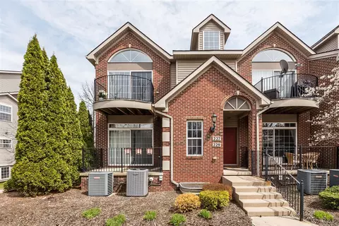 227 W Oakbrook, Ann Arbor, MI 48103