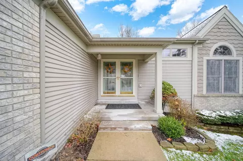 2315 Marshwood, Jackson, MI 49203 photo 4