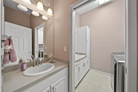 2315 Marshwood, Jackson, MI 49203 photo 20