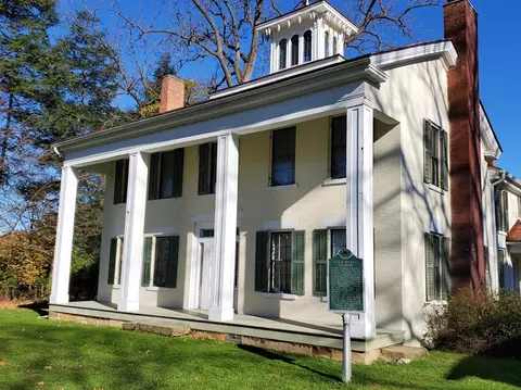 Exterior - 625 Loomis, Jackson, MI 49202 photo 9 of 9