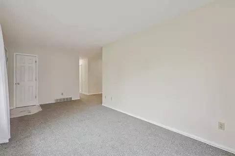 111 Greenfield, Marshall, MI 49068 photo 7