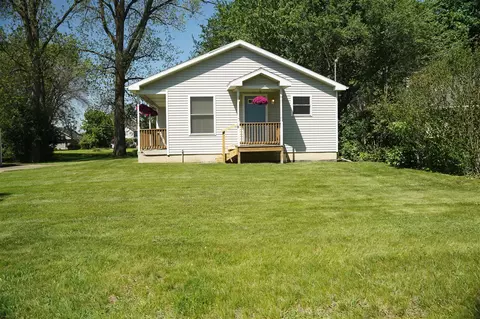 111 Greenfield, Marshall, MI 49068 photo 2