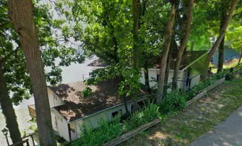 3976 Mary, Bloomingdale, MI 49026