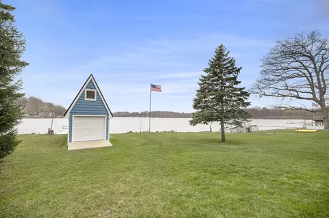 36989 Baseline, Gobles, MI 49055 photo 21