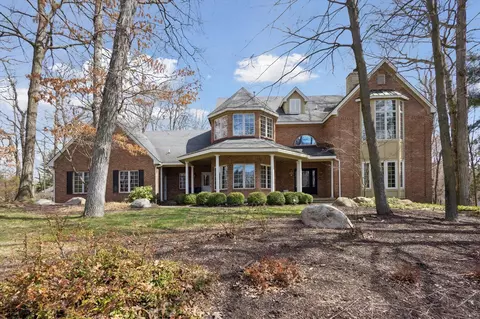 1624 Beard, Grand Rapids, MI 49546
