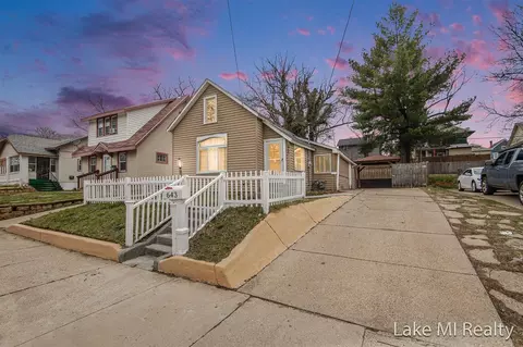 643 Delaware, Grand Rapids, MI 49507