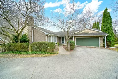 3811 Midberry, Jackson, MI 49203