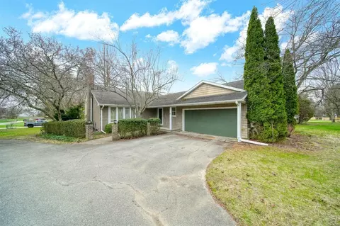 3811 Midberry, Jackson, MI 49203 photo 3