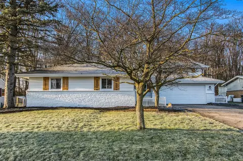 2010 Winters, Portage, MI 49002