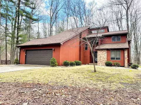 19413 Golfview, Big Rapids, MI 49307