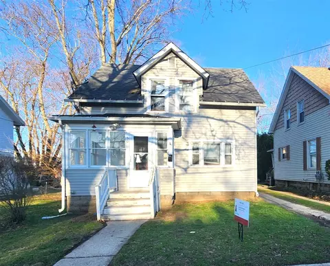 509 S Gorham, Jackson, MI 49203