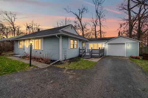 2439 Sylvan, Hillsdale, MI 49242