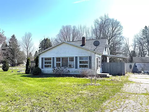 3316 Glendora, Three Oaks, MI 49128