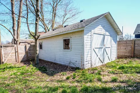224 Union, Plainwell, MI 49080 photo 27