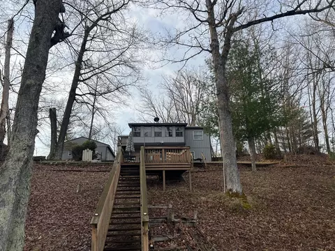 Exterior - 1515 E Beechwood, White Cloud, MI 49349 photo 8 of 10